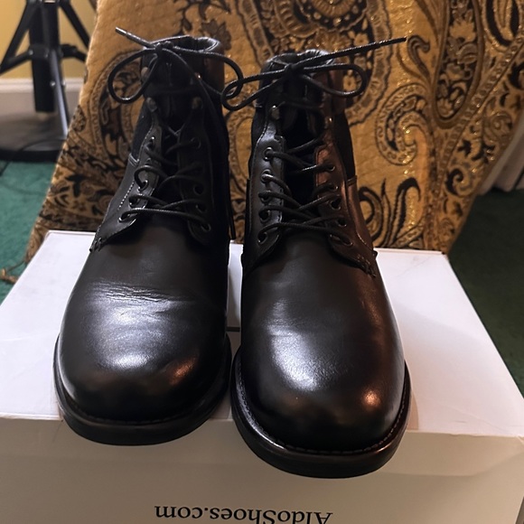 Men Black Leather Dundonald Boots. Size: 11, - Picture 6 of 8